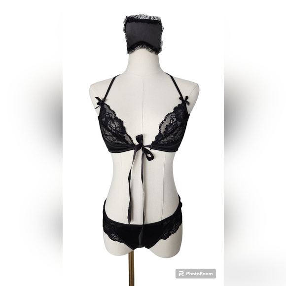 NWOT Oh La La Cheri 3 Peice Bra Panty and Blindfold - Picture 5 of 10